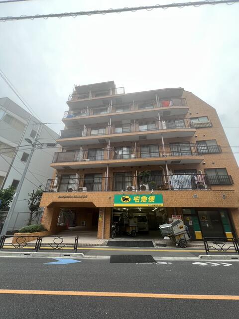 外観別アングル（ヤマト運輸営業所 正面）